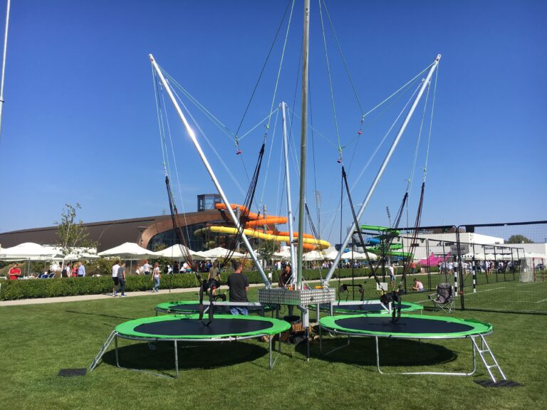 bungee trampolína